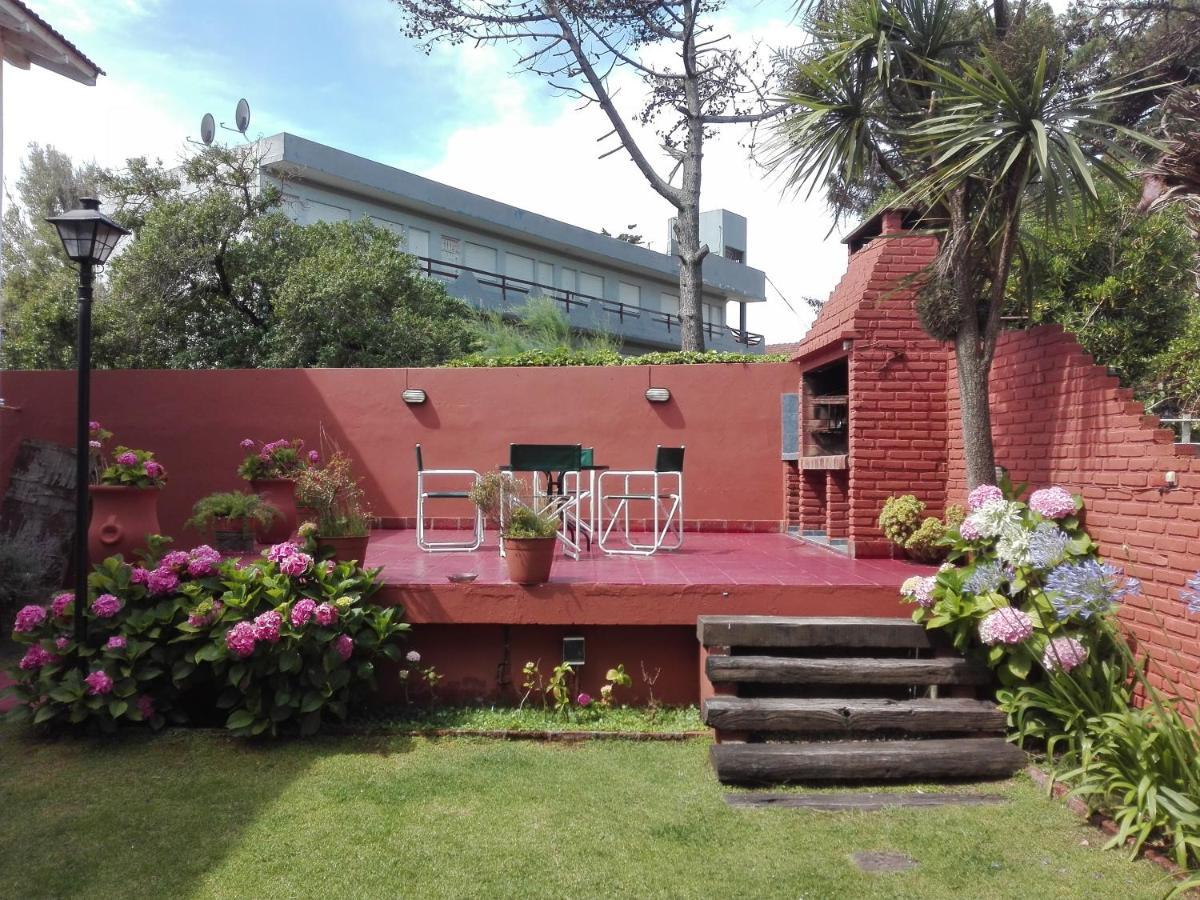 Posada De La Villa Villa Gesell Exterior photo