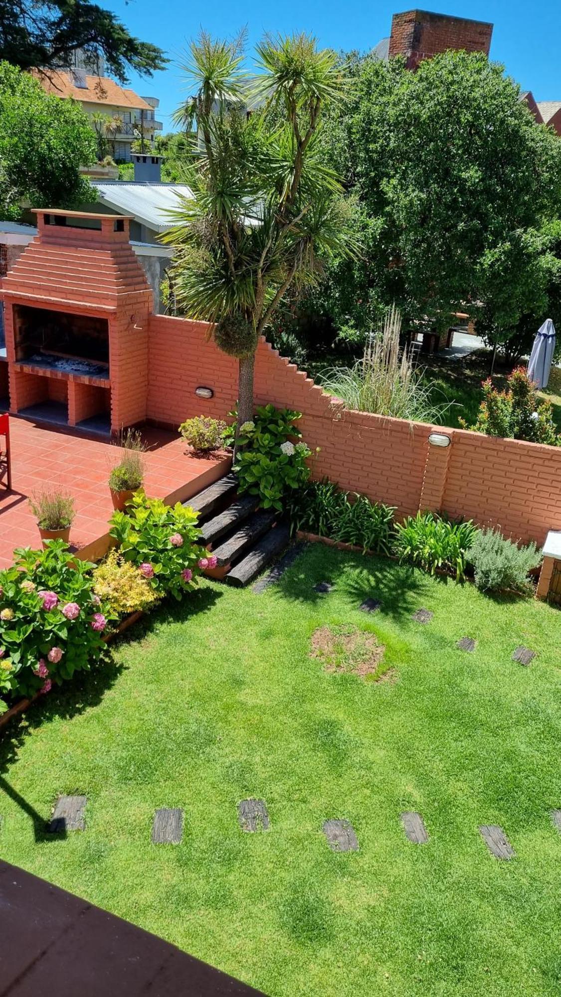Posada De La Villa Villa Gesell Exterior photo