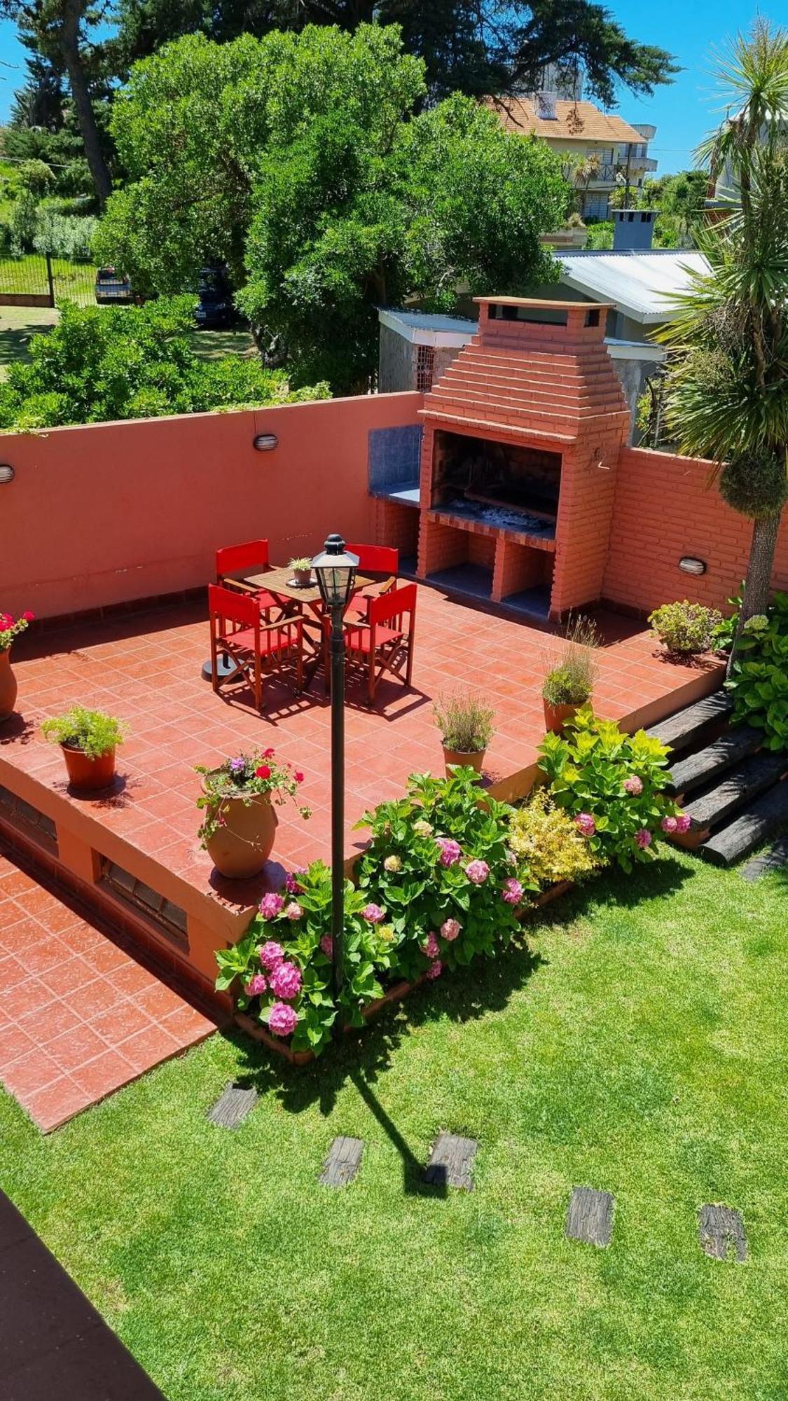 Posada De La Villa Villa Gesell Exterior photo